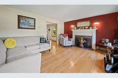 5 Auburndale Hts, Bridgewater, MA 02324 - Photo 11