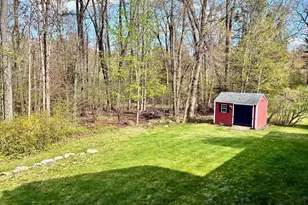 476 Wachusett St, Holden, MA 01520 - Photo 35