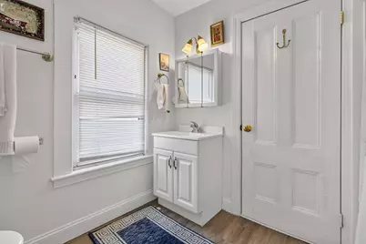 10 Cobbet Pl, Lynn, MA 01902 - Photo 17
