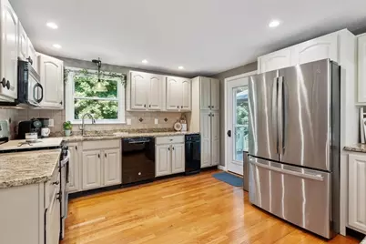 6 Abbot St, Westford, MA 01886 - Photo 9