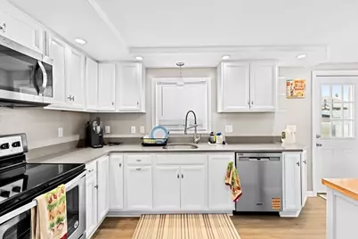 15 Packard Ave, Hull, MA 02045 - Photo 11