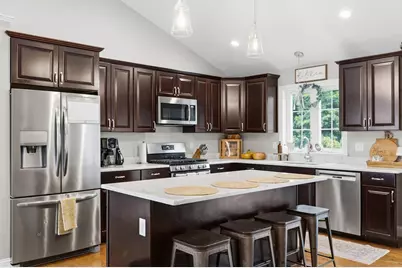 10 Carousel Ter, Dartmouth, MA 02747 - Photo 11