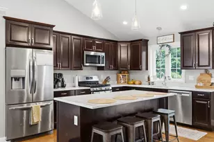 10 Carousel Ter, Dartmouth, MA 02747 - Photo 11