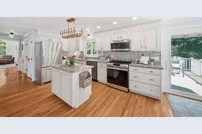 4 Brookview Circle, Tyngsborough, MA 01879 - Photo 5