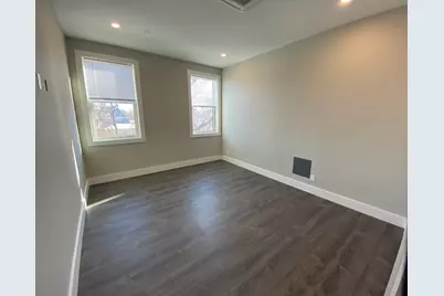 24 Norwood St #3, Boston, MA 02122 - Photo 15