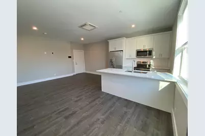 24 Norwood St #3, Boston, MA 02122 - Photo 7