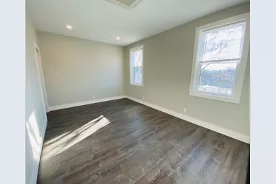 24 Norwood St #3, Boston, MA 02122 - Photo 9