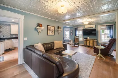 8-10 Oak St, Winchester, MA 01890 - Photo 9