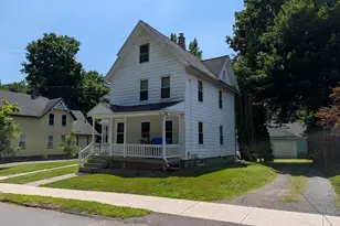 28 Walnut St, Greenfield, MA 01301 - Photo 1