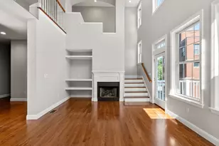 7 Riverwalk Ln, Walpole, MA 02032 - Photo 5