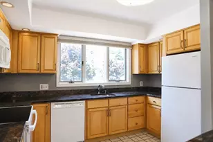 701 Sherwood Forest Ln, Saugus, MA 01906 - Photo 7