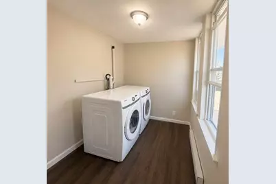 32 Sycamore Ave, Brockton, MA 02301 - Photo 3
