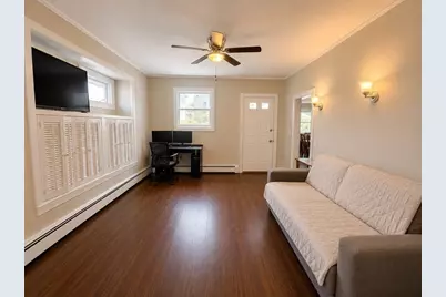 32 Sycamore Ave, Brockton, MA 02301 - Photo 7