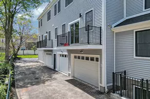 112 Armandine St, Boston, MA 02124 - Photo 3