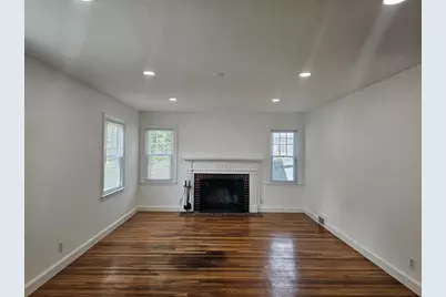85 Lexington Ave, Lowell, MA 01854 - Photo 3