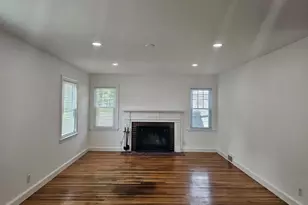 85 Lexington Ave, Lowell, MA 01854 - Photo 3