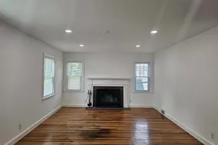 85 Lexington Ave, Lowell, MA 01854 - Photo 3