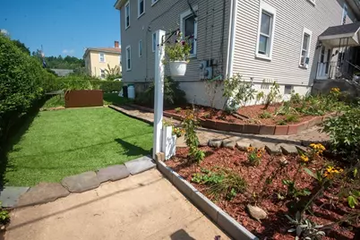 25 Elm St S #1, Barre, MA 01005 - Photo 3