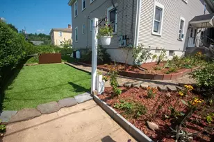 25 Elm St S, Barre, MA 01005 - Photo 3
