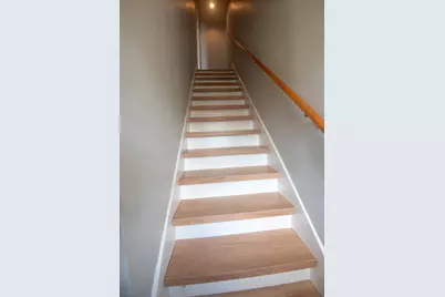 25 Elm St S #1, Barre, MA 01005 - Photo 17