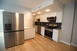 25 Elm St S, Barre, MA 01005 - Photo 9