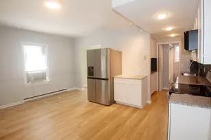 25 Elm St S, Barre, MA 01005 - Photo 11