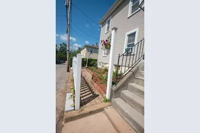 25 Elm St S #1, Barre, MA 01005 - Photo 1