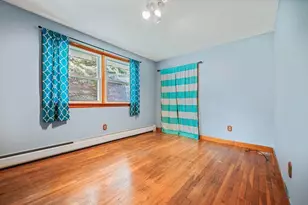 20 Roy St, Fairhaven, MA 02719 - Photo 13