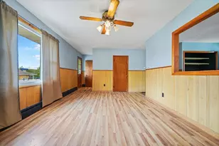 20 Roy St, Fairhaven, MA 02719 - Photo 11
