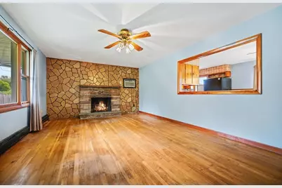 20 Roy Street, Fairhaven, MA 02719 - Photo 5