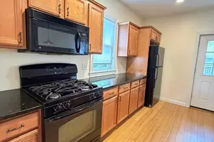 180 Warren, Needham, MA 02492 - Photo 5