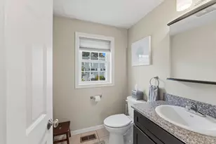 34 Bittersweet Blvd, Worcester, MA 01607 - Photo 15