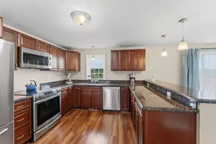 34 Bittersweet Blvd, Worcester, MA 01607 - Photo 13