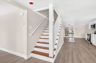 69 Wolcott Ave, Dartmouth, MA 02747 - Photo 17