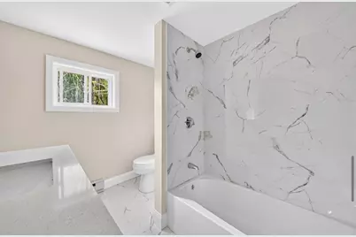 69 Wolcott Ave, Dartmouth, MA 02747 - Photo 15