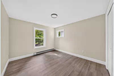 69 Wolcott Ave, Dartmouth, MA 02747 - Photo 13