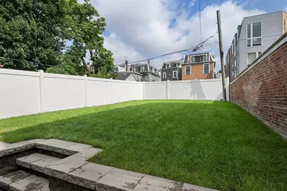 804 E 6th St #2, Boston, MA 02127 - Photo 21