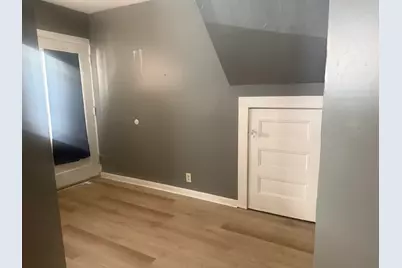 58-60 Virginia St #1, Springfield, MA 01108 - Photo 1