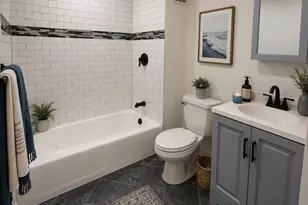 28 Monument St, Boston, MA 02129 - Photo 13