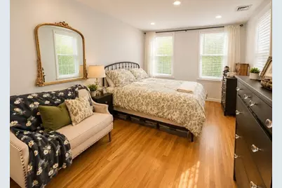 28 Monument St #1, Boston, MA 02129 - Photo 7