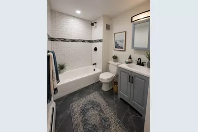 28 Monument St #1, Boston, MA 02129 - Photo 13