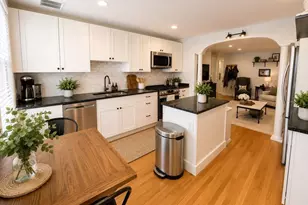 28 Monument St, Boston, MA 02129 - Photo 1