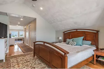 876 Shirley St #2, Winthrop, MA 02152 - Photo 11