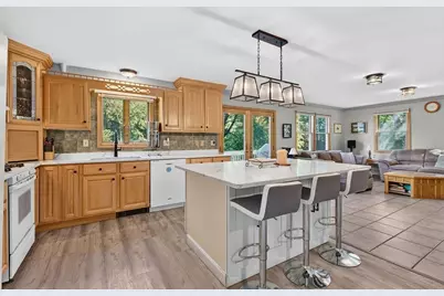279 Sprague Street, Dedham, MA 02026 - Photo 3