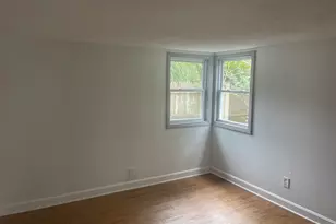 6 Eddy St, Fairhaven, MA 02719 - Photo 5