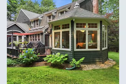18 Village Green Ln, Holden, MA 01520 - Photo 37