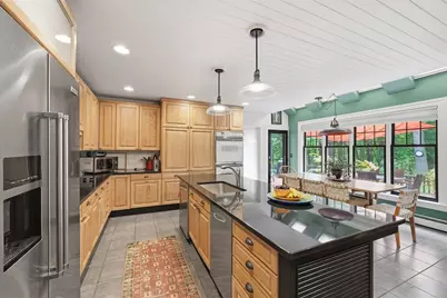 18 Village Green Ln, Holden, MA 01520 - Photo 13