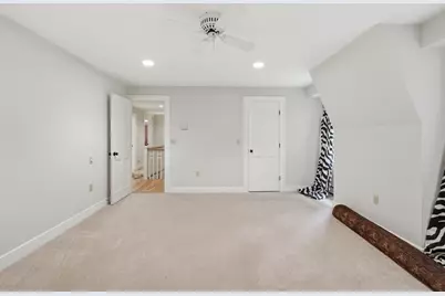 18 Village Green Ln, Holden, MA 01520 - Photo 31