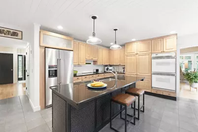 18 Village Green Ln, Holden, MA 01520 - Photo 15