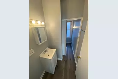 502 Fourth St #2E, Fall River, MA 02721 - Photo 5